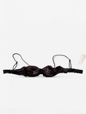 NWT Black Lace Bra size small